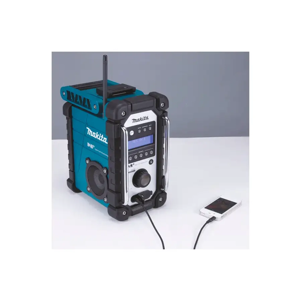 Радио аккумуляторное Makita DMR110