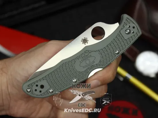 Складной нож Spyderco Endura C10PSFG c клинком из стали VG-10, рукоять FRN