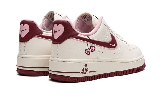Кроссовки Nike Air Force 1 Low "Valentine's Day"