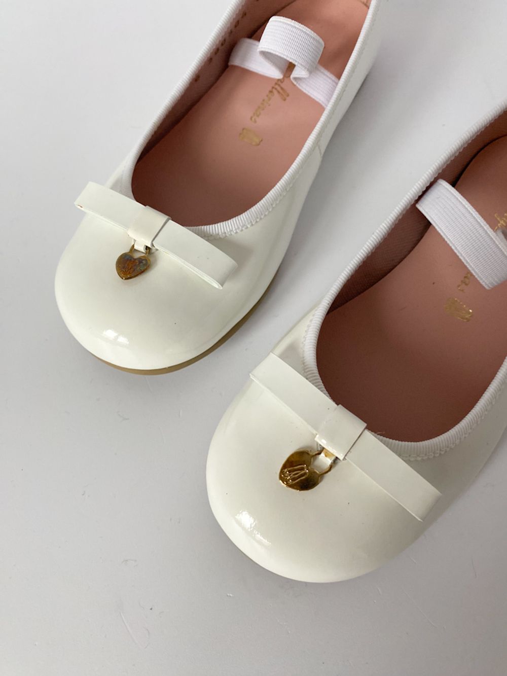 Новые лаковые туфли  Pretty Ballerinas, 25,5