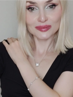 Браслет Серебряные шарики с кристаллами Swarovski