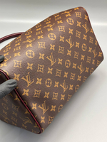 Сумка Louis Vuitton