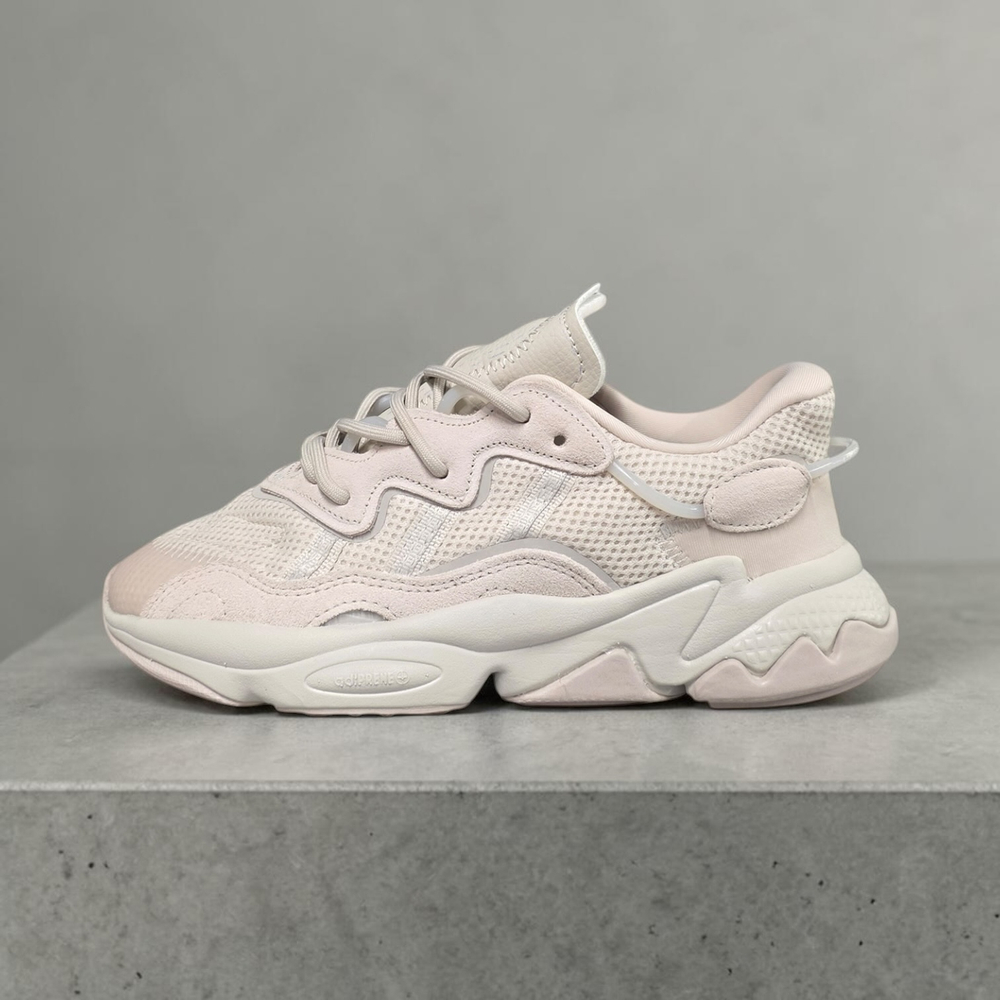 Adidas Ozweego • Light Gray