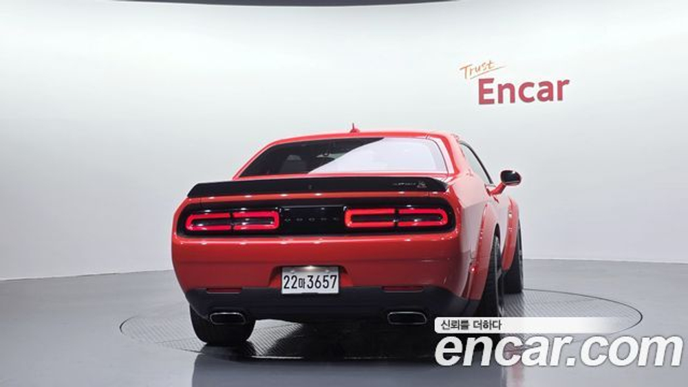 Dodge Challenger 6.4 — 2022