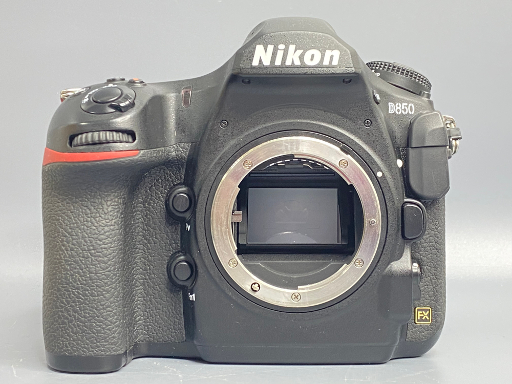 Nikon D850 11.000 кадров