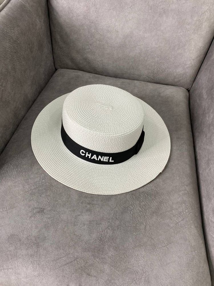 Часы CHANEL