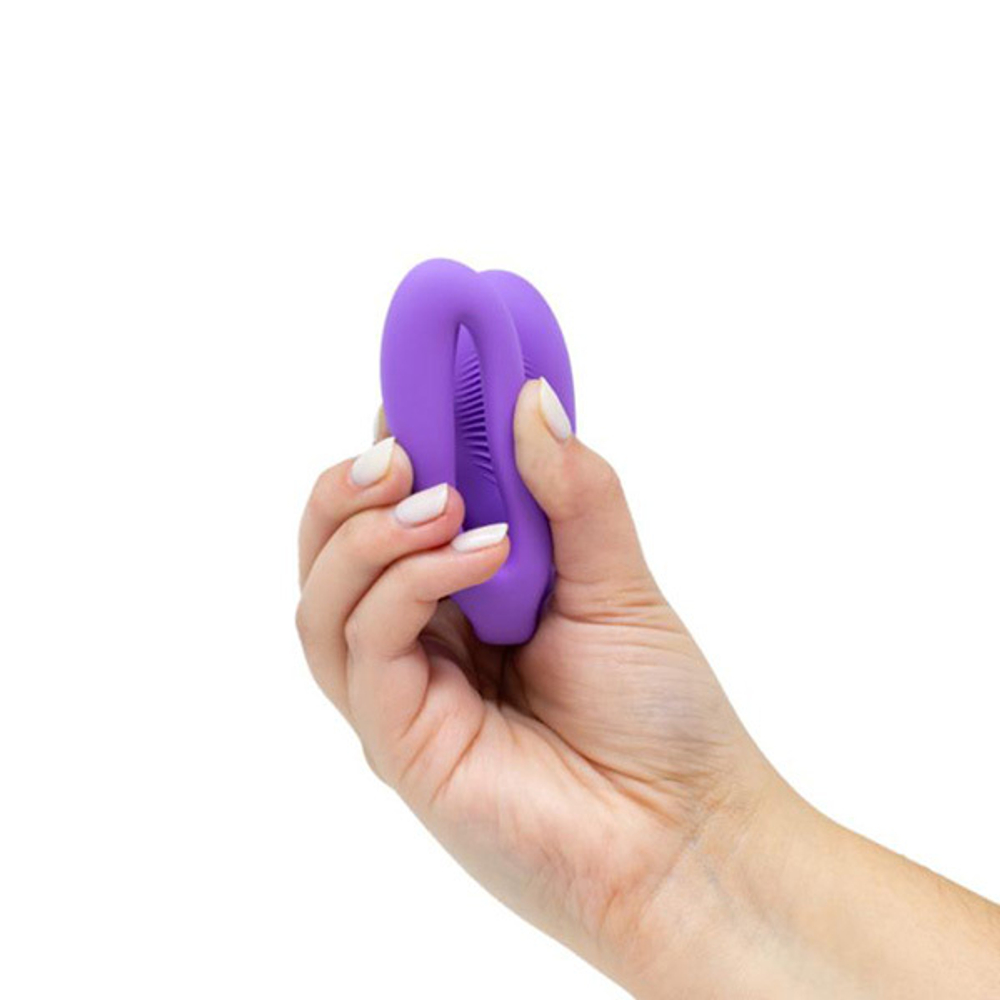Фиолетовый вибратор 8см для пар We-Vibe Sync O SNSY6SG4