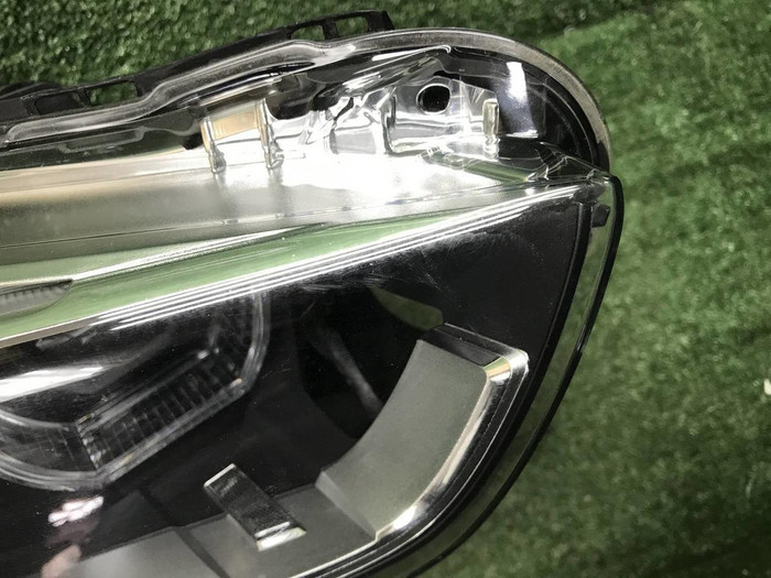 Фара правая BMW X1 F48 (2015-2019) LED