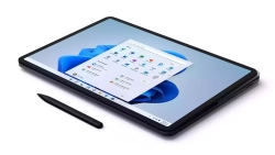 Microsoft Surface Laptop Studio (Intel Core i7-11370H, NVIDIA GeForce RTX A2000, 32GB RAM, 1TB SSD)