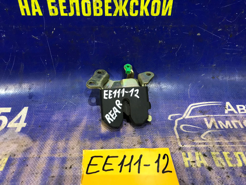 Замок багажника TOYOTA COROLLA 1999