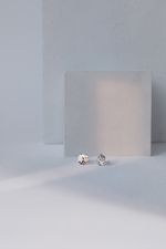 Серьги вплавленные камни черные