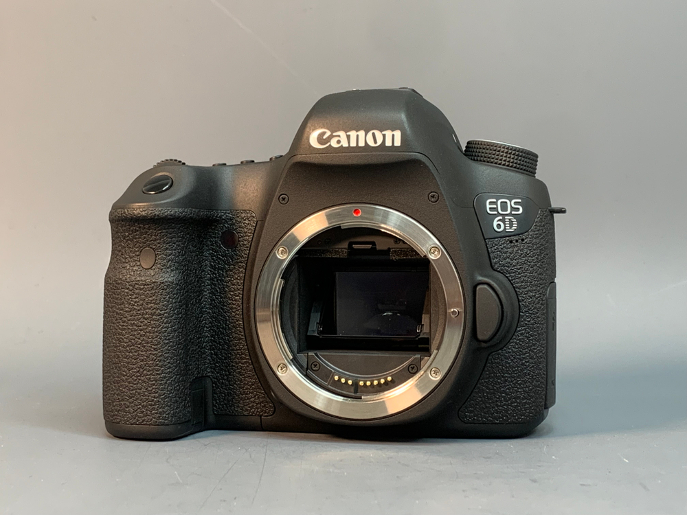 Canon EOS 6D Body 15 Кадров