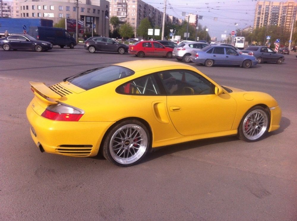996 Turbo 3.6 & BBS LM 19" brilliant silver