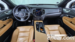Volvo XC90 T8 — 2022