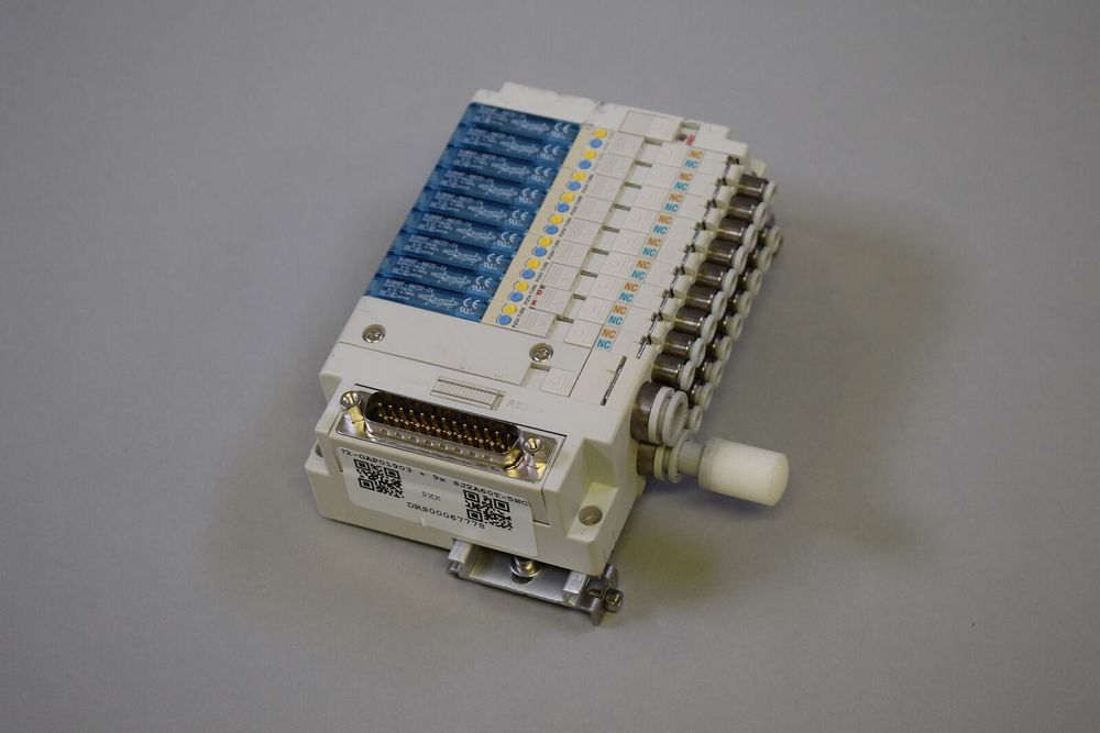 SMC SS5J2-OAP01903 + 9x SJ2A60T-5NCZD-C4 SMC SS5J2-OAP01903 + 9x SJ2A60T-5NCZD-C4