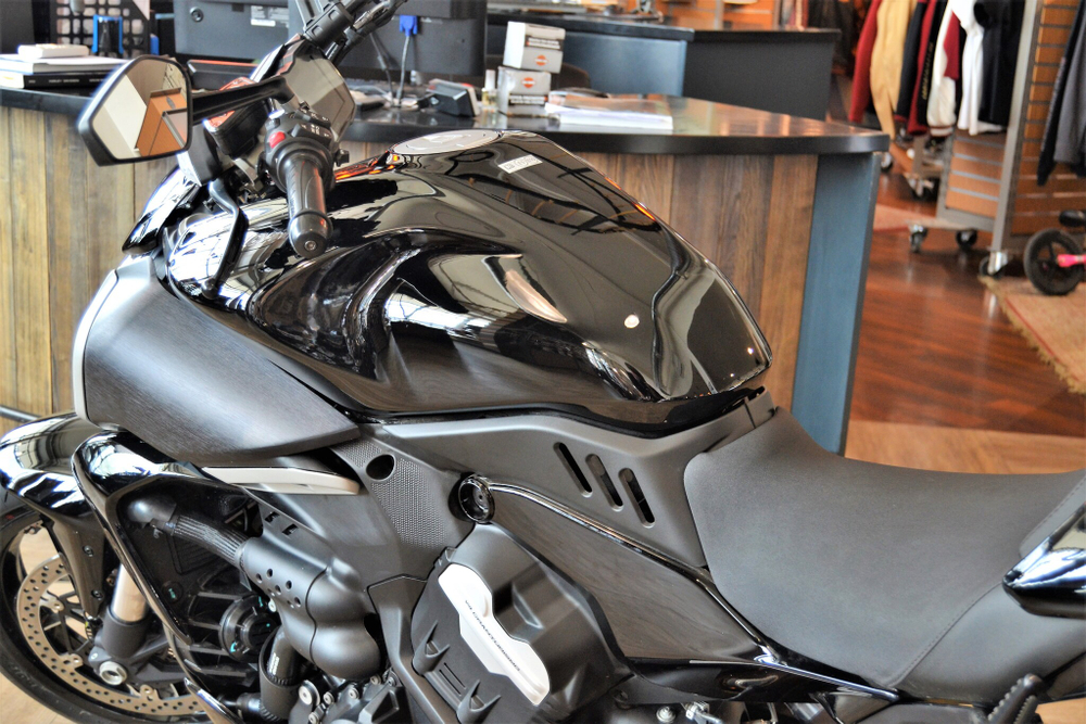 Мотоцикл Ducati Diavel V4 (2025)