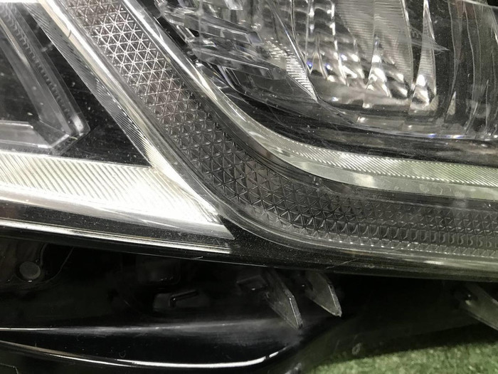 Фара правая Toyota Camry xv70 (17-нв) LED