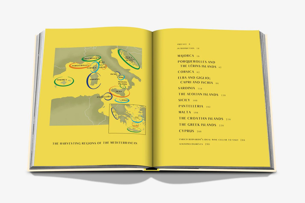 Подарочный набор книг на английском языке Assouline WINE & TRAVEL TRIO GIFT SET, 4 книги