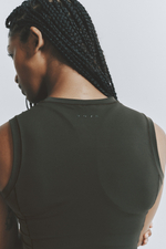 Спортивный топ без рукавов Slim Fit CoolMove™ - H&M