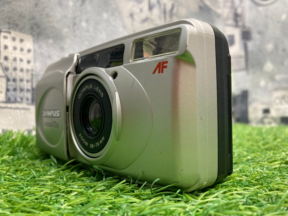 Olympus SuperZoom 70G