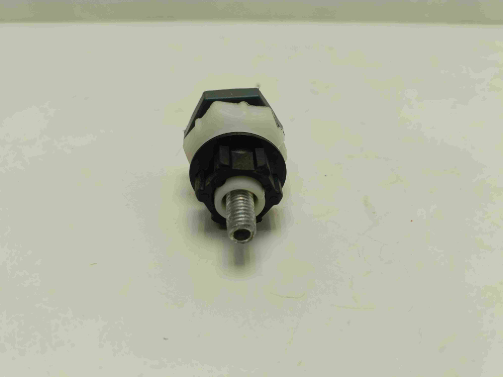 LS60840L кт224 Ножка для стиральной машины AEG LS60840L б/у