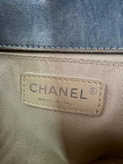 Сумка Chanel Old Medium Aged