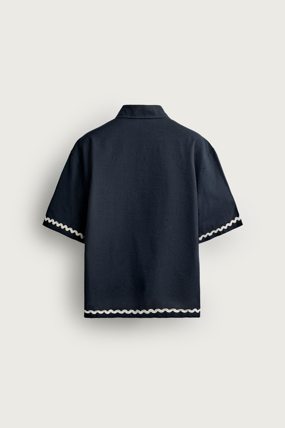 РУБАШКА СВОБОДНОГО КРОЯ С ВЫШИВКОЙ В ВИДЕ РЫБ — ZARA