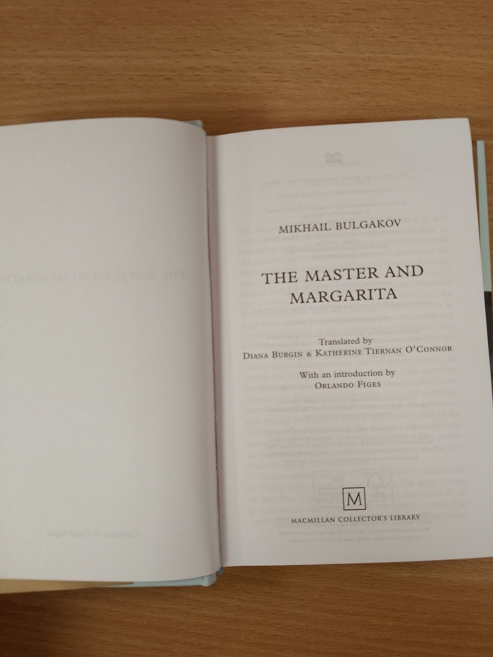 The Master and Margarita (Macmillan Collector's Library) Hardcover