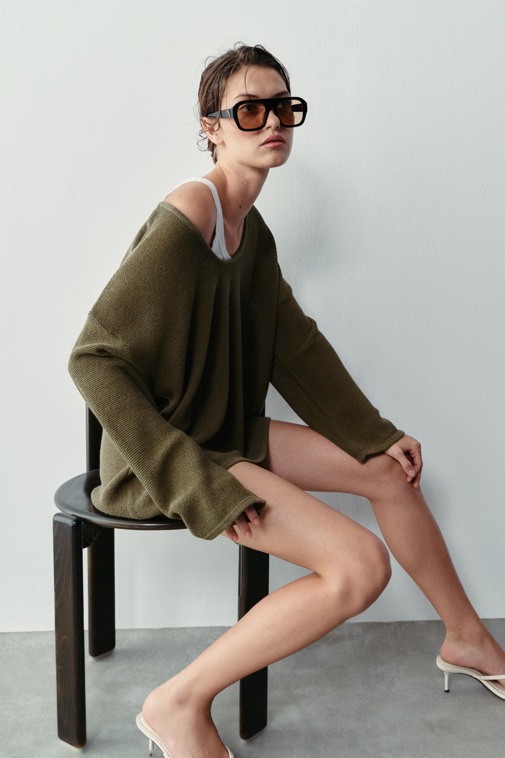 ZARA СВИТЕР С КРУГЛЫМ ВЫРЕЗОМ, ХАКИ