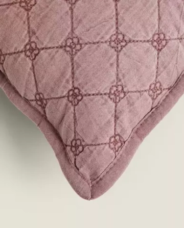 ZARA HOME ДЕТСКИЙ ЧЕХОЛ ДЛЯ ДЕКОРАТИВНОЙ ПОДУШКИ С ВЫШИВКОЙ, БОРДОВЫЙ