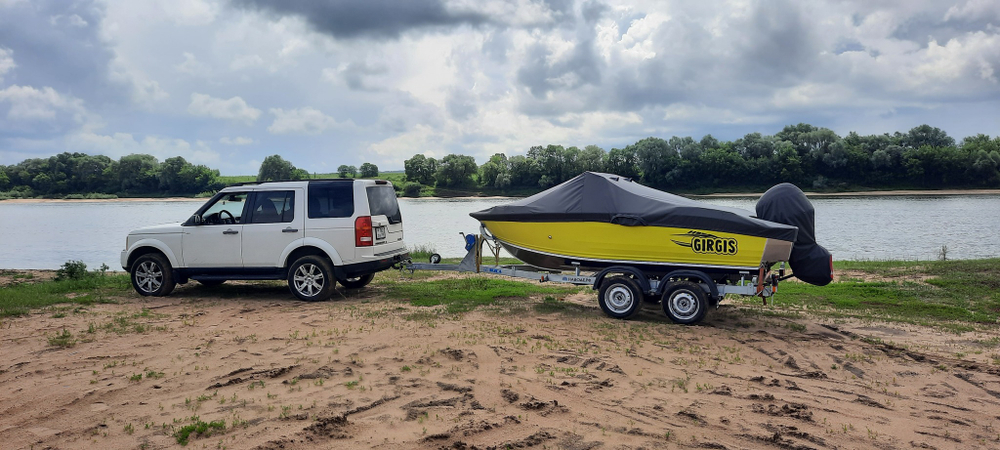 Готовый комплект: Лодка Гиргис 440 ФИШ + мотор Yamaha F50LETL. Новый.