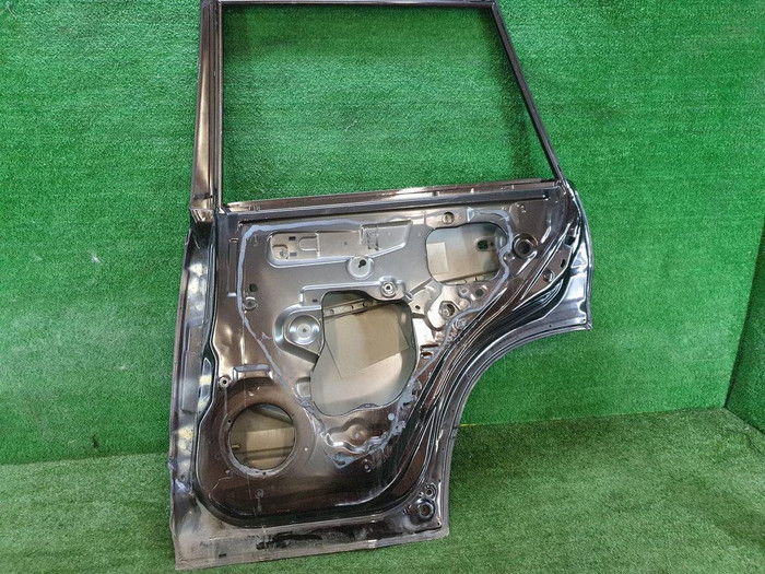 Дверь задняя правая Suzuki Grand Vitara (12-16)