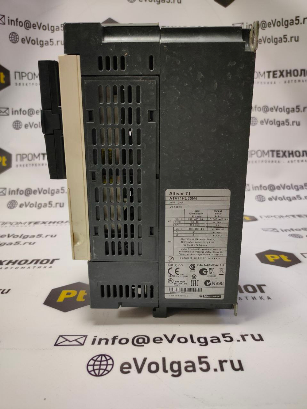 Schneider Electric ATV71HU30N4