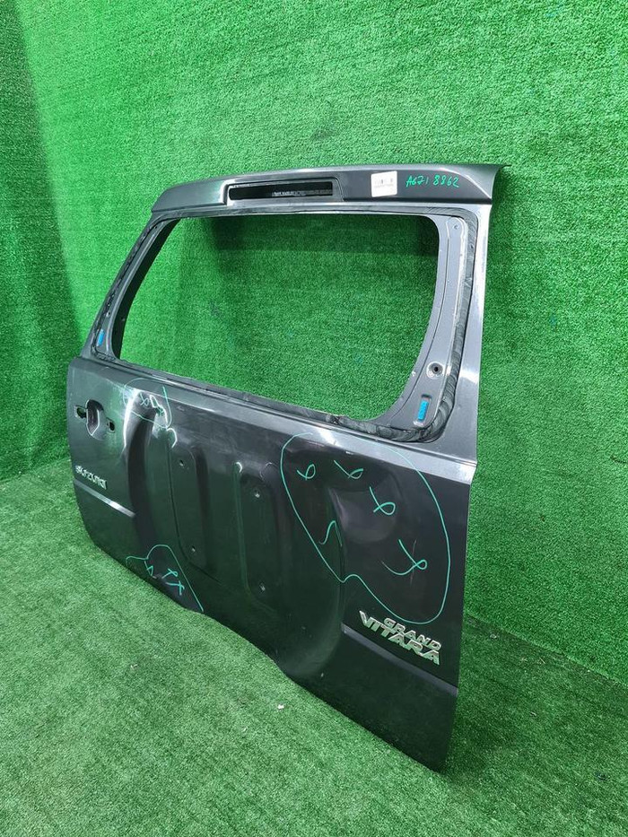 Крышка багажника Suzuki Grand Vitara JT (05-16)