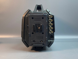 Blackmagic URSA 4K Canon EF Не включается