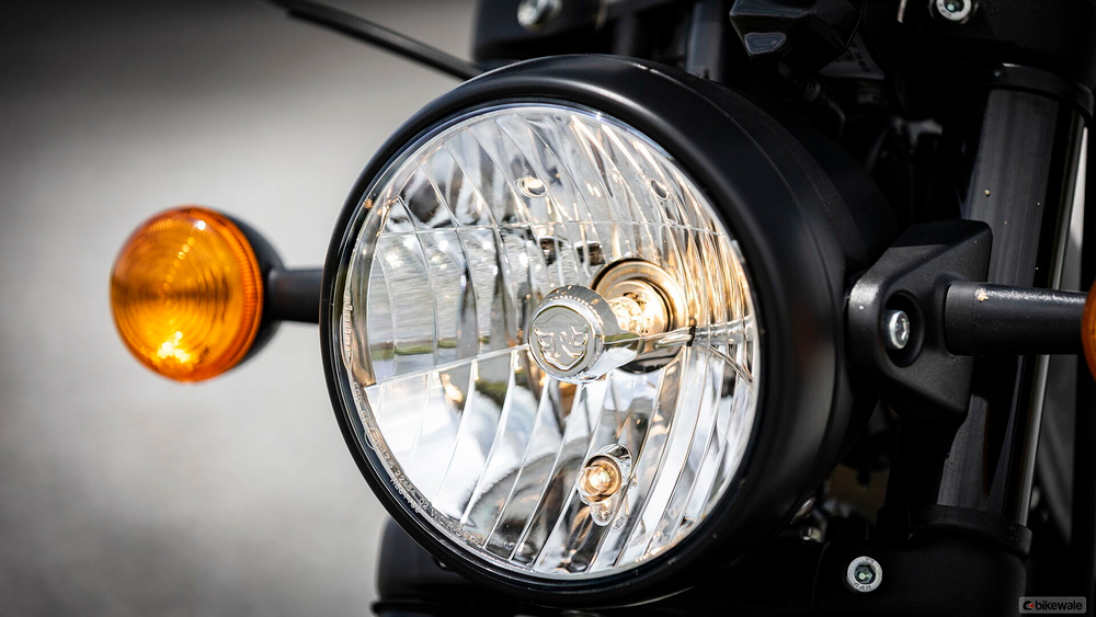Royal Enfield Hunter 350 Dapper White