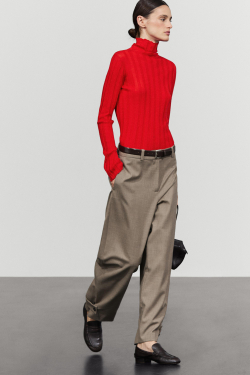 Massimo Dutti Трикотажный свитер в рубчик с воротником-стойкой, красный