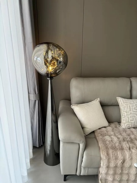 Floor design lamp Melt Cone Fat by Tom Dixon