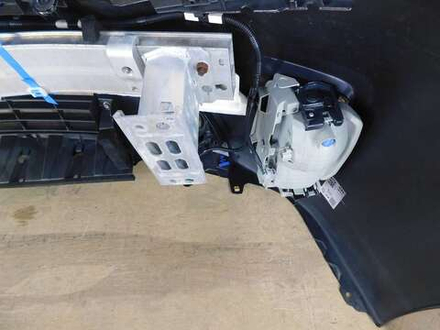 бампер передний Toyota Prius ZVW30 2015