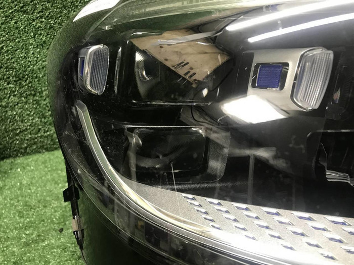 Фара правая Mercedes S W223 (20-нв) Digital Light