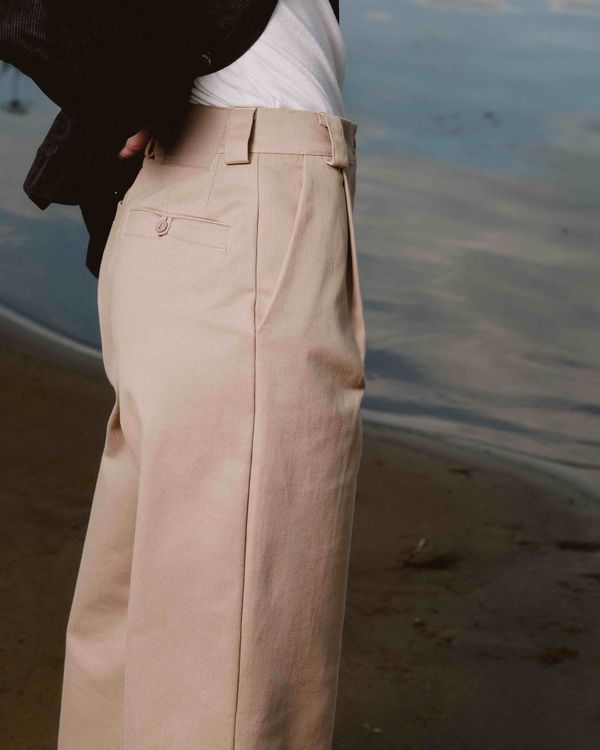 Брюки Classic wide chinos Женский песочные - фото 6