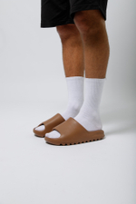 Тапочки YEEZY SLIDE (корич.)