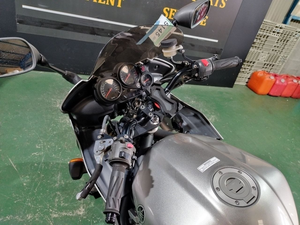 Yamaha FZS1000 Fazer 2002