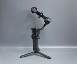 DJI RS 4 Combo