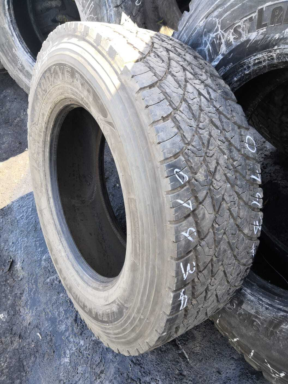 315/70R22.5 Goodyear ULTRA GRIP MAX D шина б/у