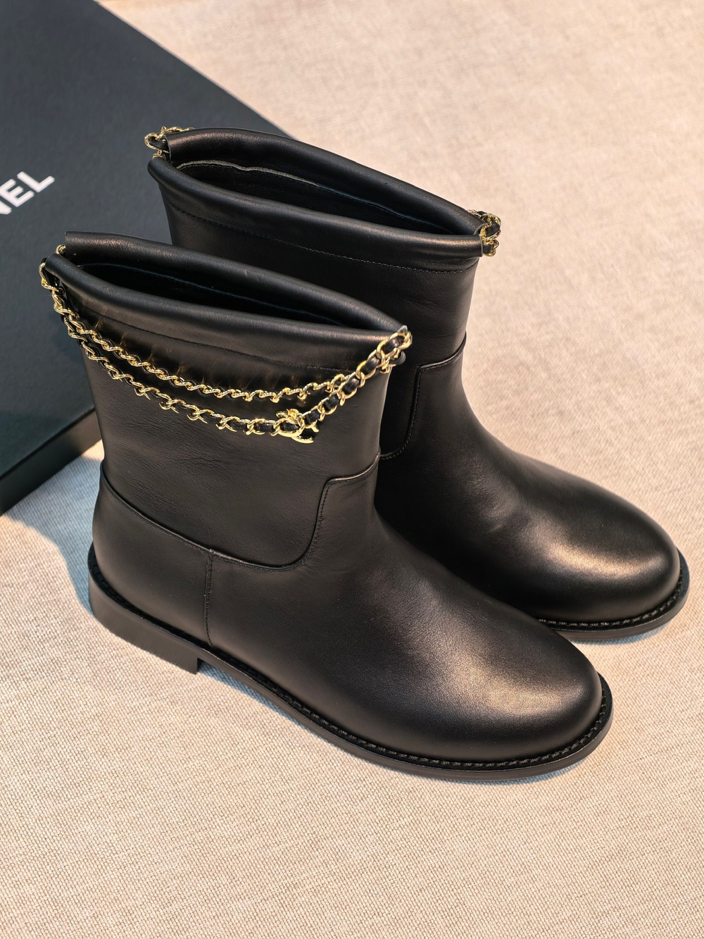 Ботинки Chanel