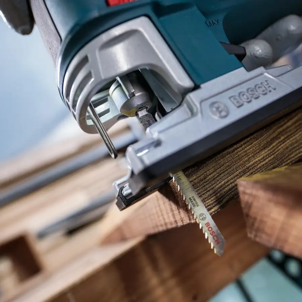 Лобзиковая пилка PRO Hardwood clean reverse T101BRF BOSCH 2608634235