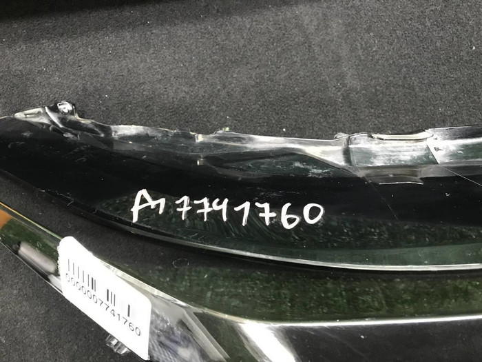 Стекло фары правое Lexus RX 4 (2019-2022)