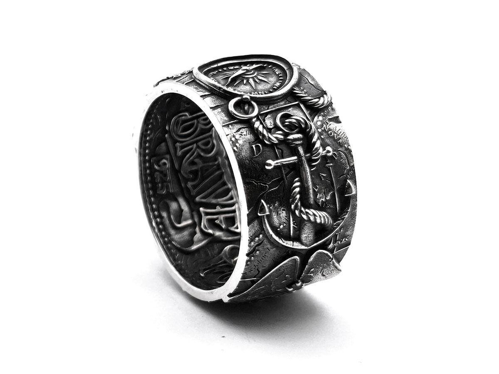 Кольцо из серебра с бриллиантом Pirate Tattoo-1 AZR-100