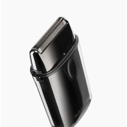 Профессиональный шейвер BaByliss PRO Single Foil Metal FXLFS1E с UV-дезинфекцией